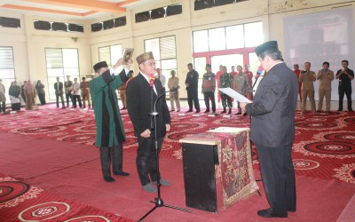 Rektor Universitas Sultan Muhammad Syafiuddin Sambas Resmi Dilantik